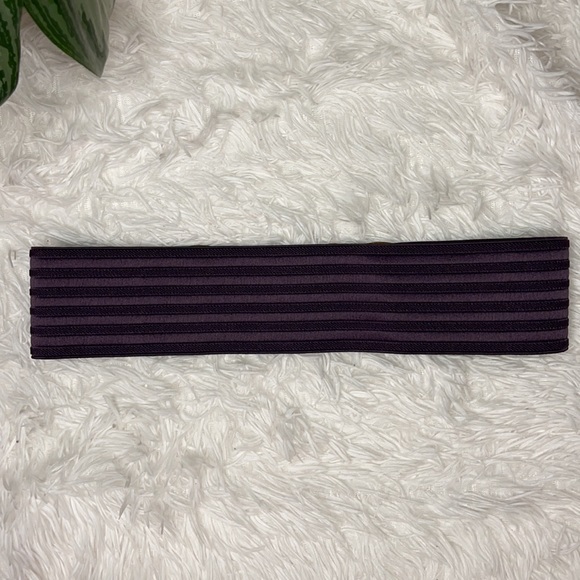 Old Navy - Eggplant Waist Belt - Picture 5 of 11